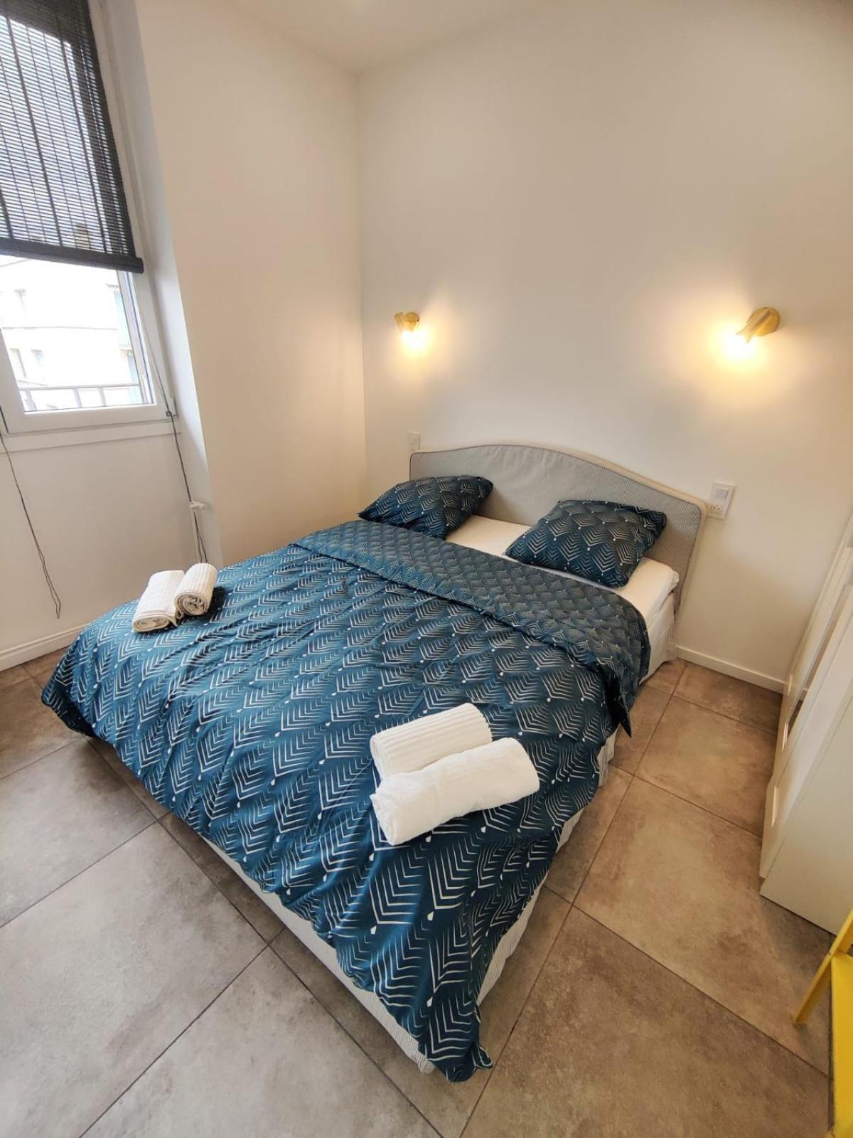 Apartament Loft Chic Avec Mezzanine Contemporaine Vénissieux Zewnętrze zdjęcie